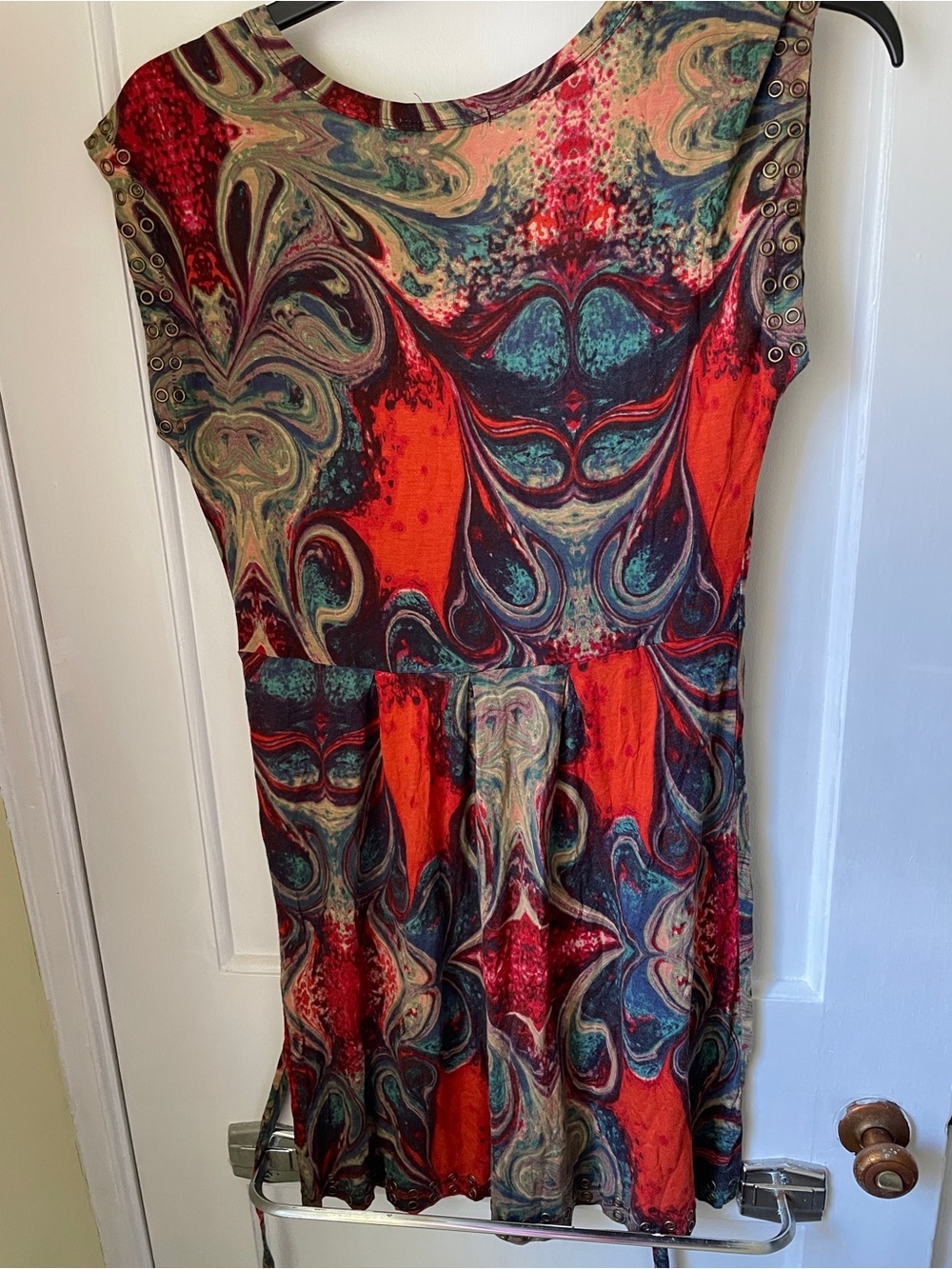 Custo Barcelona Abstract Swirl Sleeveless Tunic in Red, Teal & Black - Picture 3 of 5